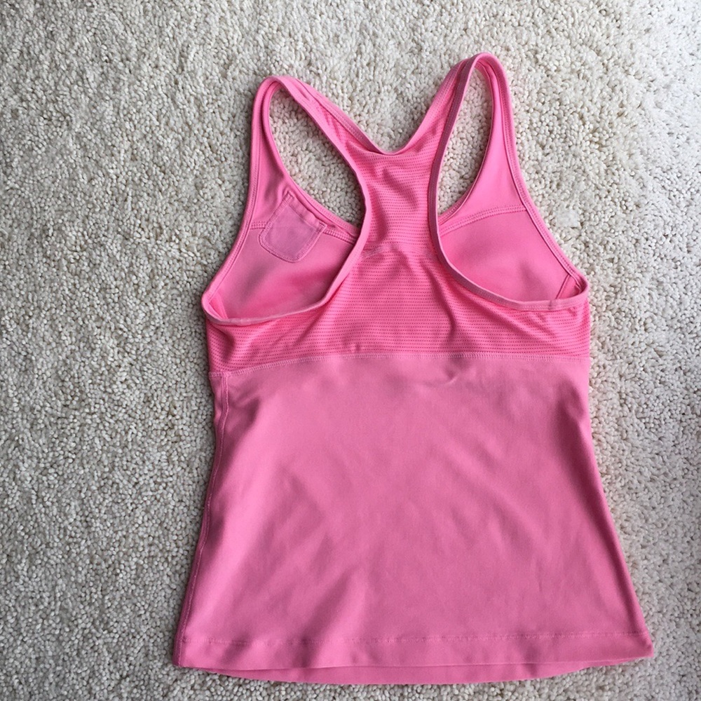 Pink Nike Women tank - Picture 2 of 6